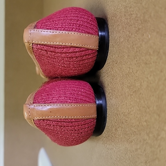 Talbots size 8 flats excellent condition - Picture 6 of 7